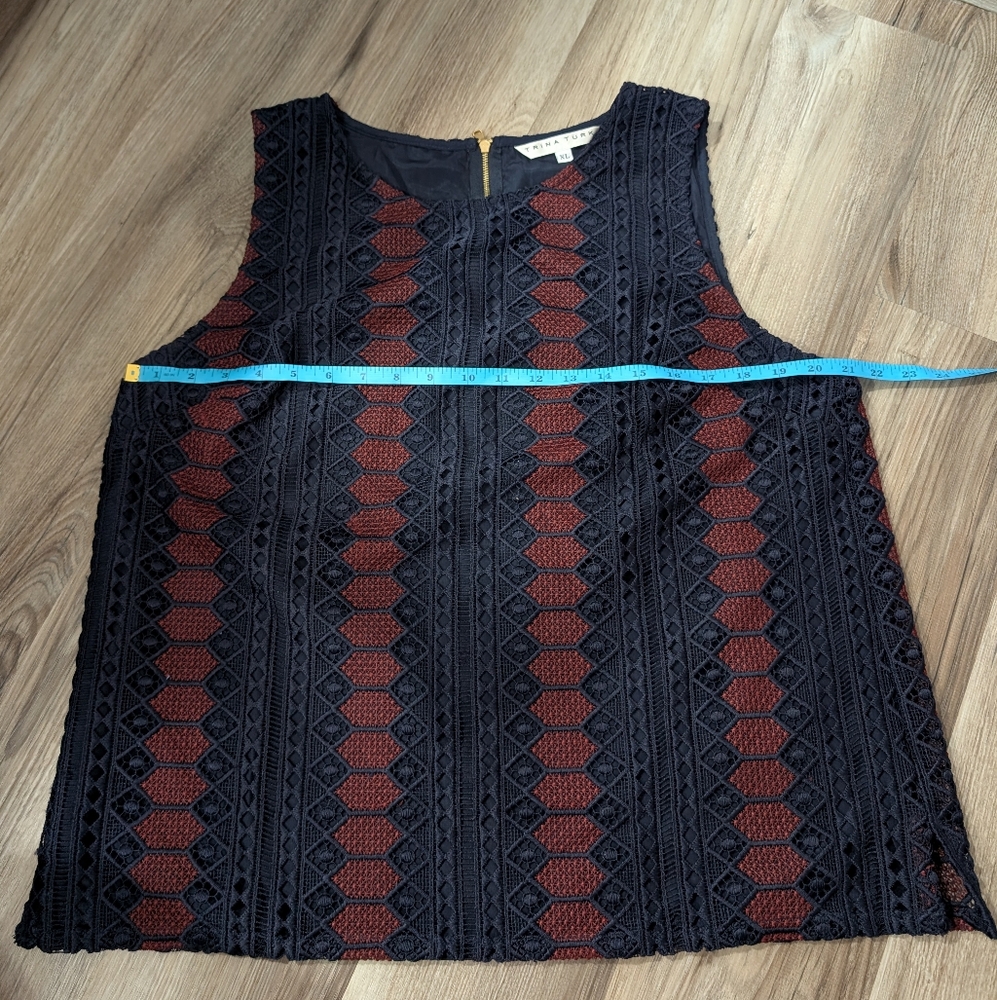 Trina Turk, XL, Debutante Crochet‎ Style Sleeveless Blouse, Navy/Maroon